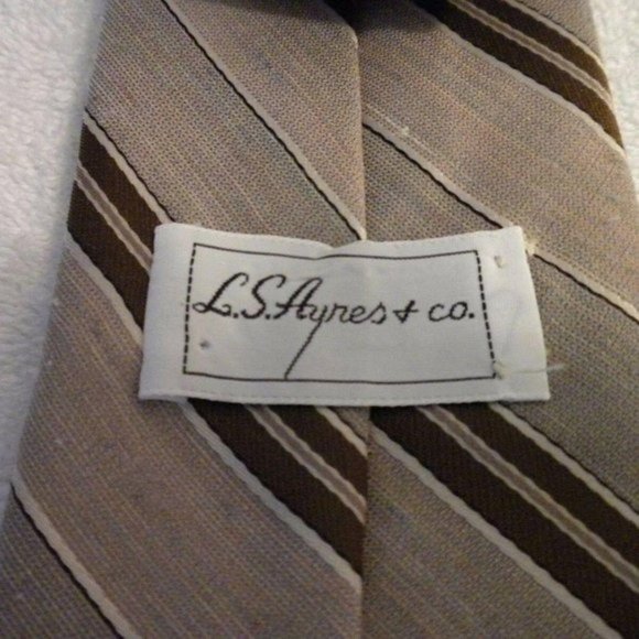 Mens NECKTIE L.S. Ayres Beige Striped Tie Polyester Linen Wedding Party - Picture 2 of 8